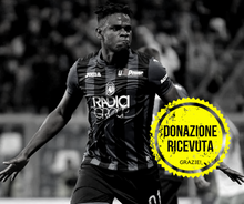 Carica l'immagine nel visualizzatore di Gallery, DONAZIONE per Pantaloncino da Gara Donato e Autografato da Duvan Zapata dell'Atalanta